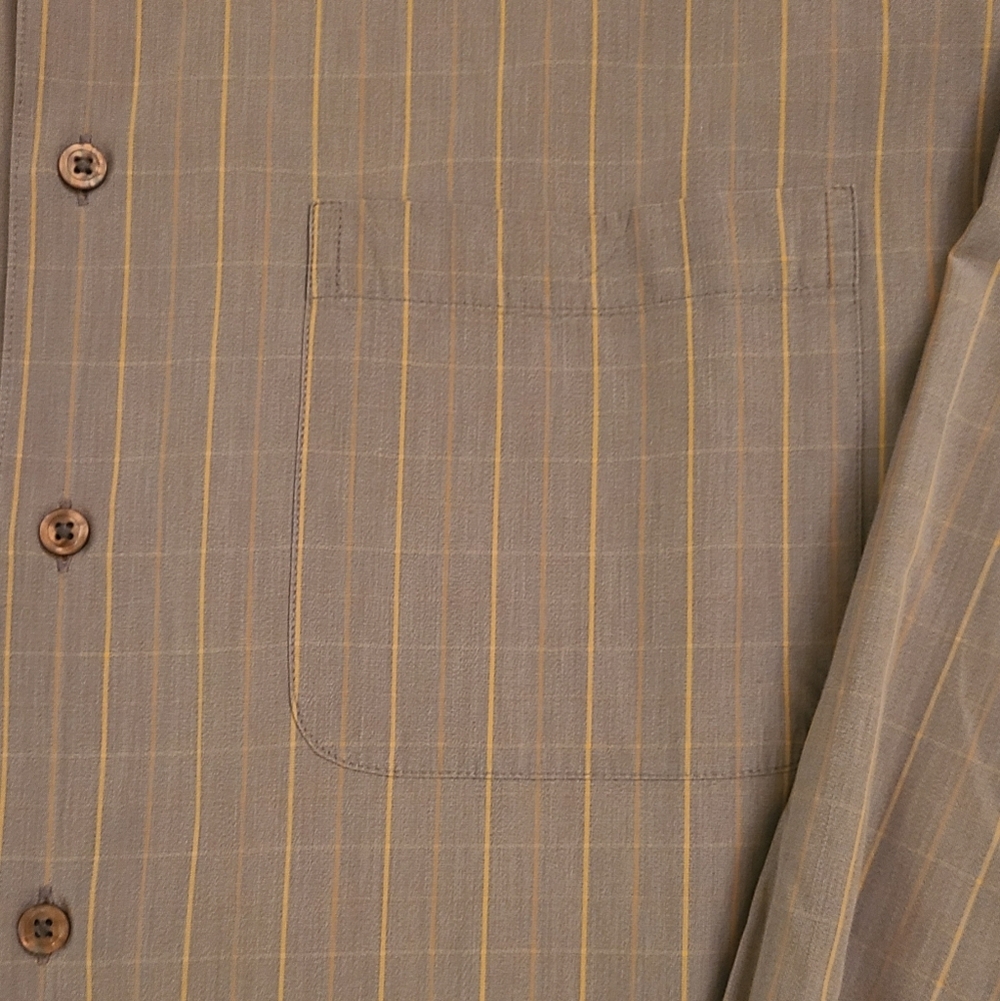 IZOD Men's Blue Striped Long Sleeve Button Down Shirt - Size Large‎ - Picture 3 of 7